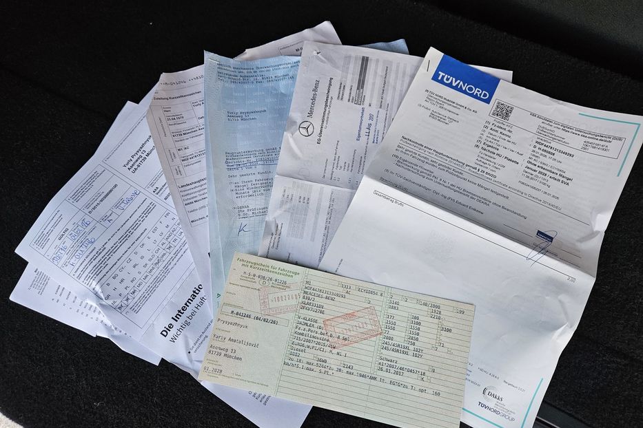 Продам Mercedes-Benz V-Class 4Matic Avangard AMG 2017 года в Киеве