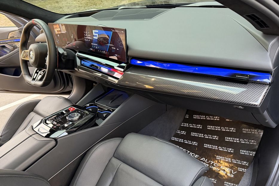 Продам BMW M5 2024 года в Киеве