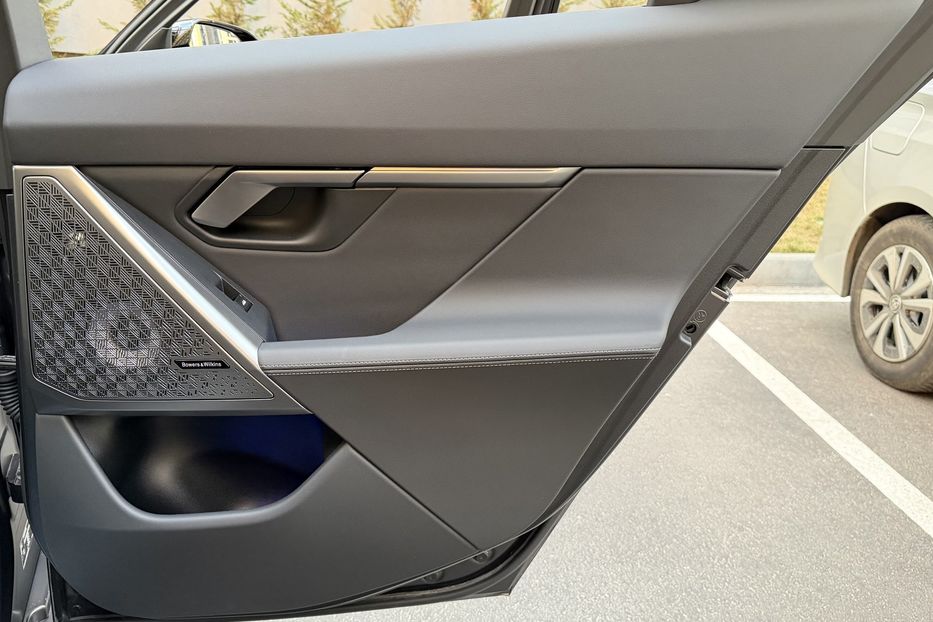 Продам BMW M5 2024 года в Киеве