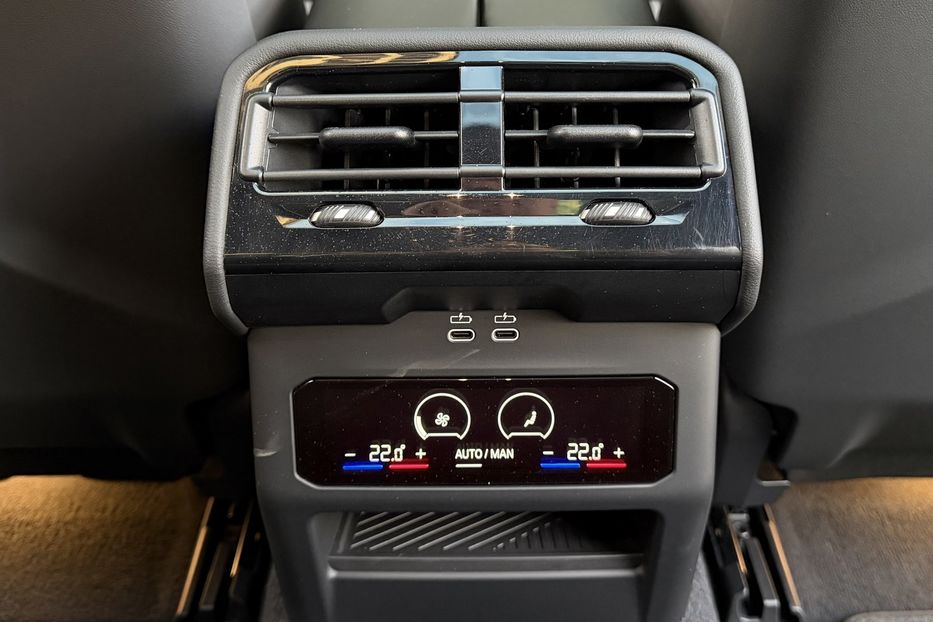 Продам BMW M5 2024 года в Киеве