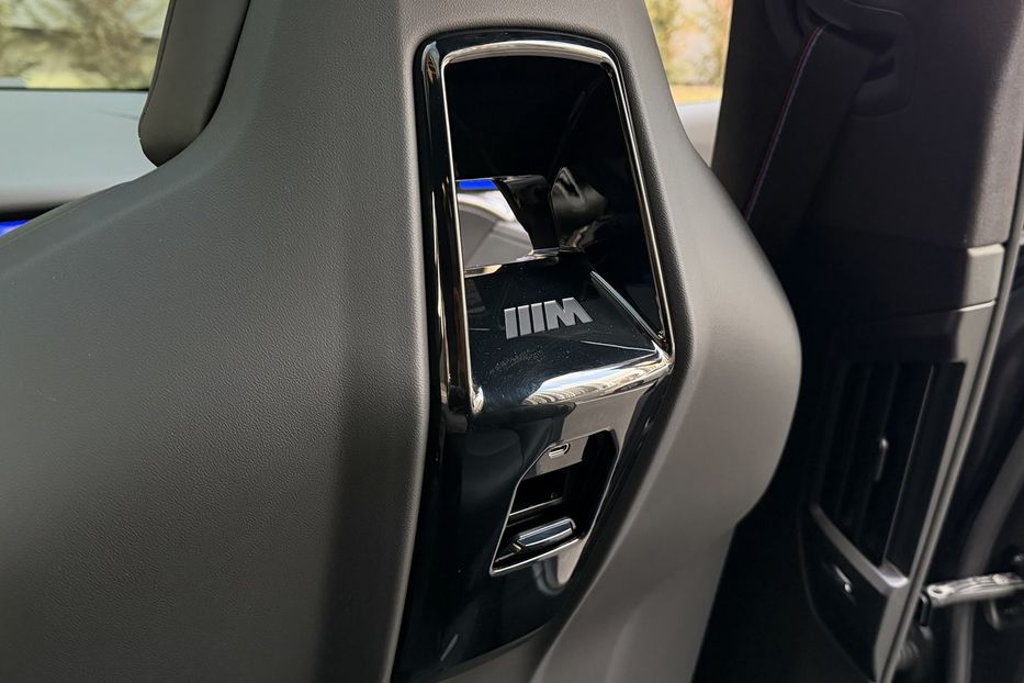 Продам BMW M5 2024 года в Киеве