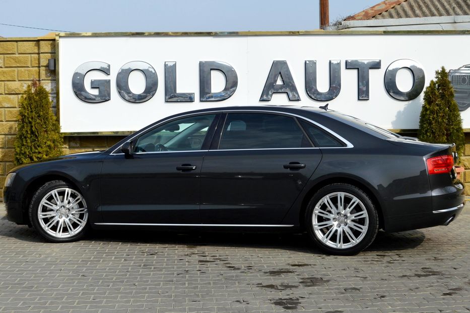 Продам Audi A8 Long 2012 года в Одессе