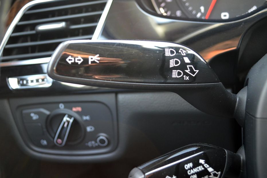 Продам Audi A8 Long 2012 года в Одессе