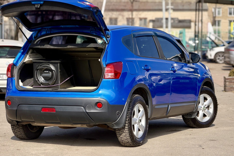 Продам Nissan Qashqai 2.0 CVТ (141 к.с.) 4WD 2008 года в Киеве