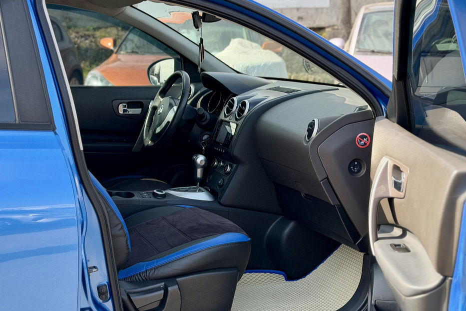 Продам Nissan Qashqai 2.0 CVТ (141 к.с.) 4WD 2008 года в Киеве