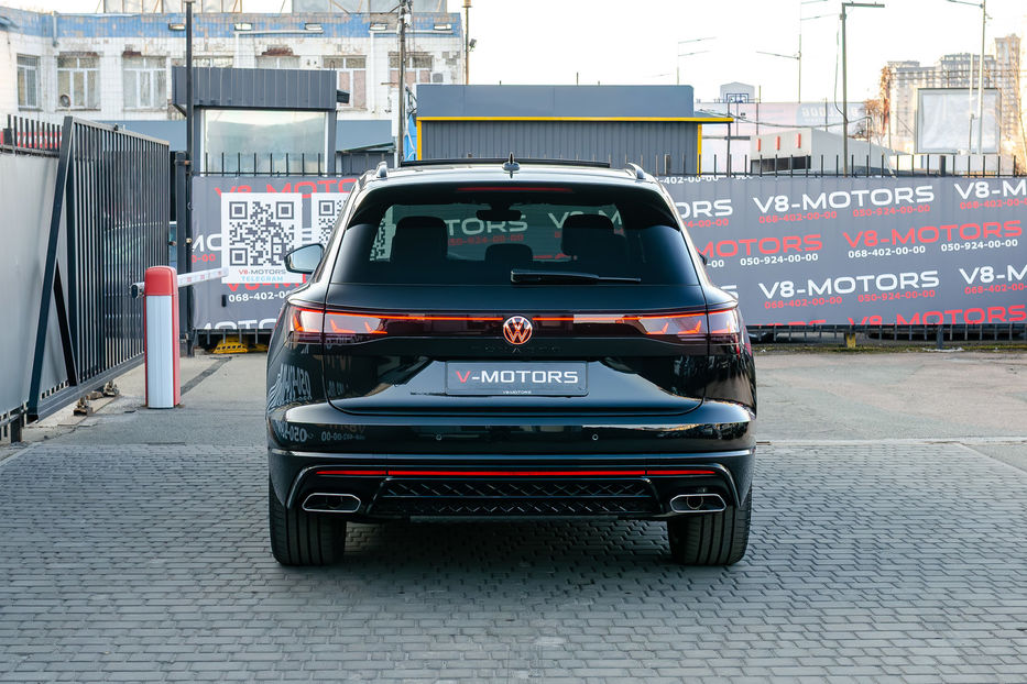 Продам Volkswagen Touareg R-Line 3.0TDI 2024 года в Киеве