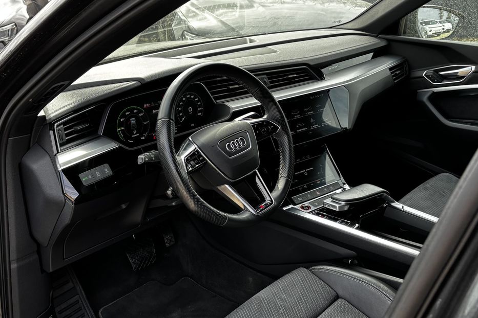 Продам Audi E-Tron S SPORTBACK авто у Львові 2021 года в Львове