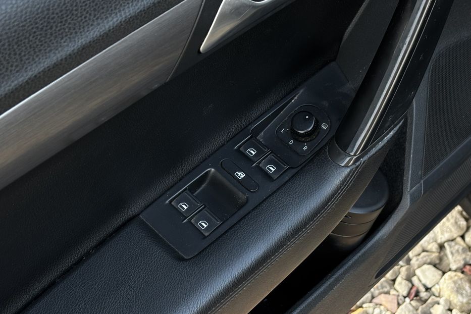 Продам Volkswagen Passat B7 2014 года в Львове