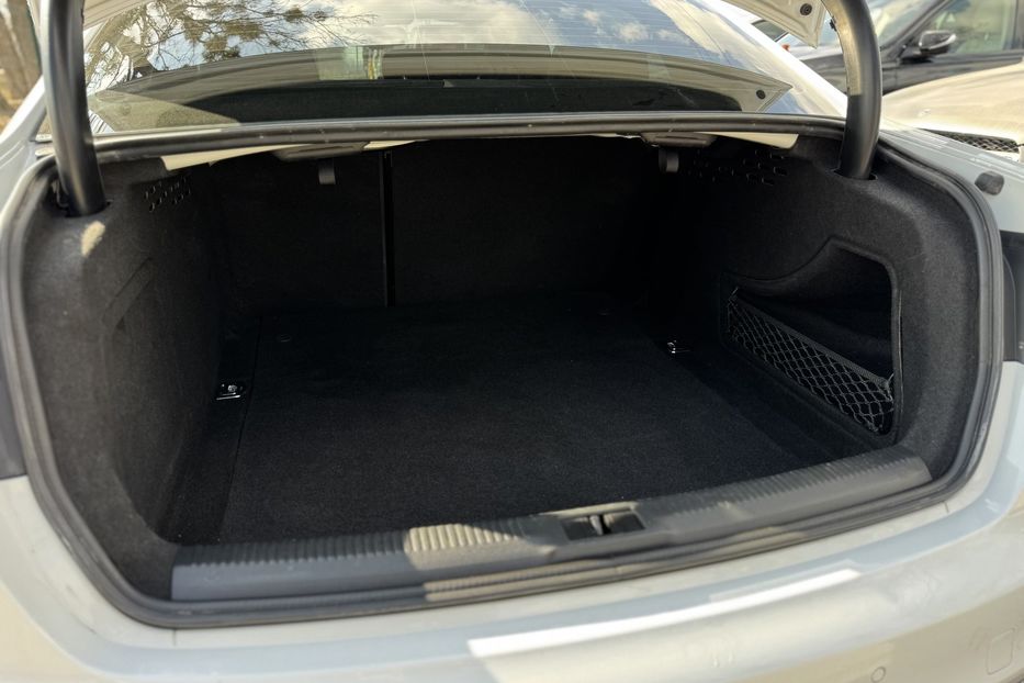 Продам Audi A4 (COMIS) Quattro  2015 года в г. Умань, Черкасская область