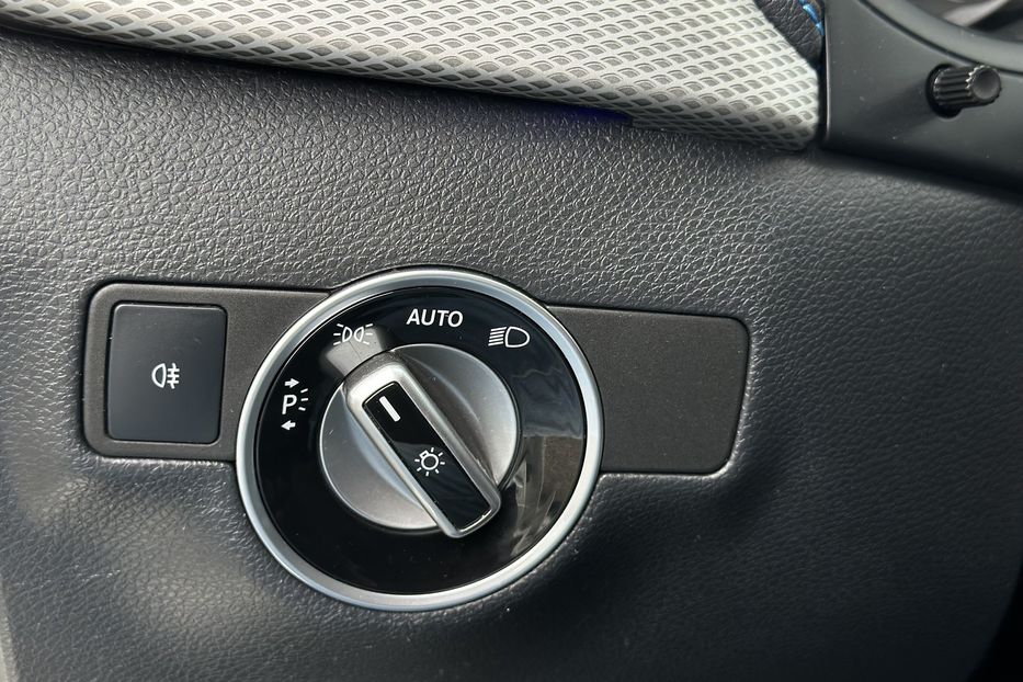 Продам Mercedes-Benz B-Class 2016 года в Луцке