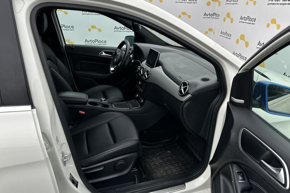 Продам Mercedes-Benz B-Class 2016 года в Луцке