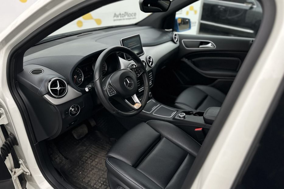 Продам Mercedes-Benz B-Class 2016 года в Луцке