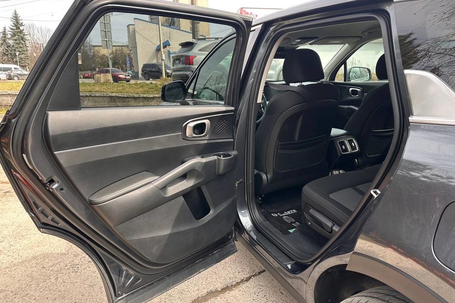 Продам Kia Sorento 2022 года в Черновцах