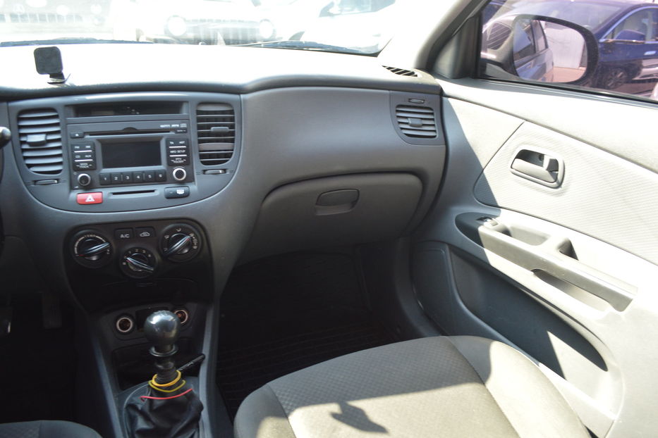 Продам Kia Rio 2011 года в Одессе