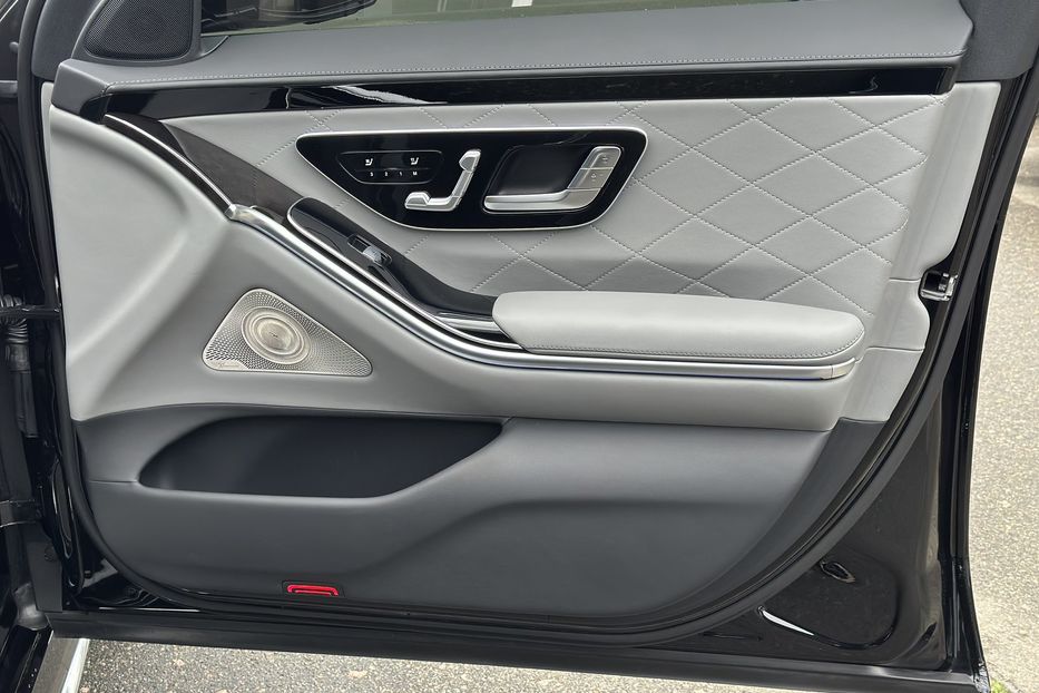 Продам Mercedes-Benz S-Class 500 4 Matic 2020 года в Киеве