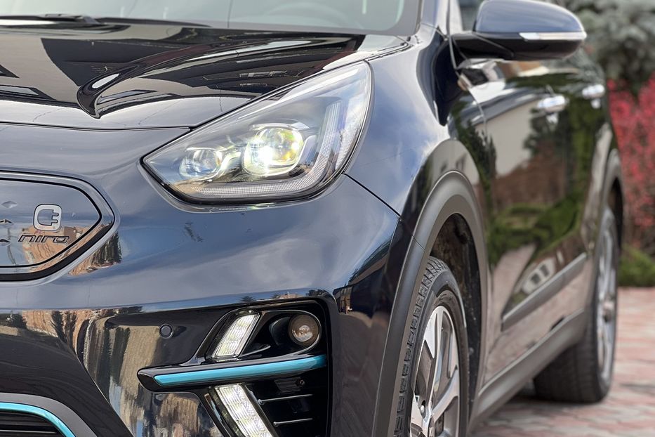 Продам Kia Niro ExecutiveLine 2021 года в Тернополе