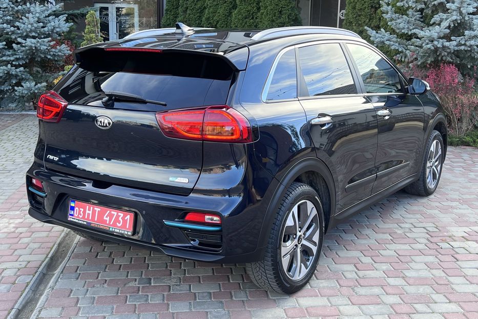Продам Kia Niro ExecutiveLine 2021 года в Тернополе