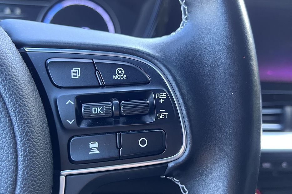 Продам Kia Niro ExecutiveLine 2021 года в Тернополе