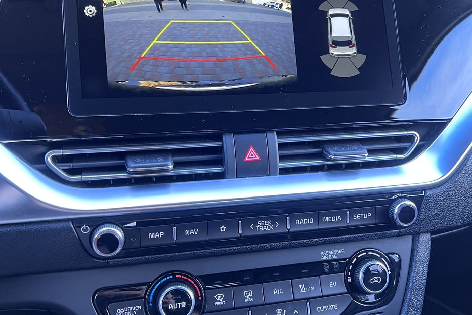 Продам Kia Niro ExecutiveLine 2021 года в Тернополе