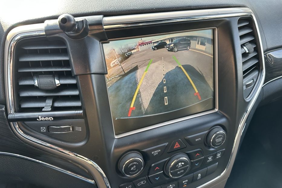 Продам Jeep Grand Cherokee 3.0 dissel Ovetland 2015 года в Киеве