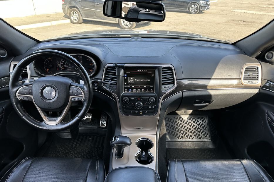 Продам Jeep Grand Cherokee 3.0 dissel Ovetland 2015 года в Киеве