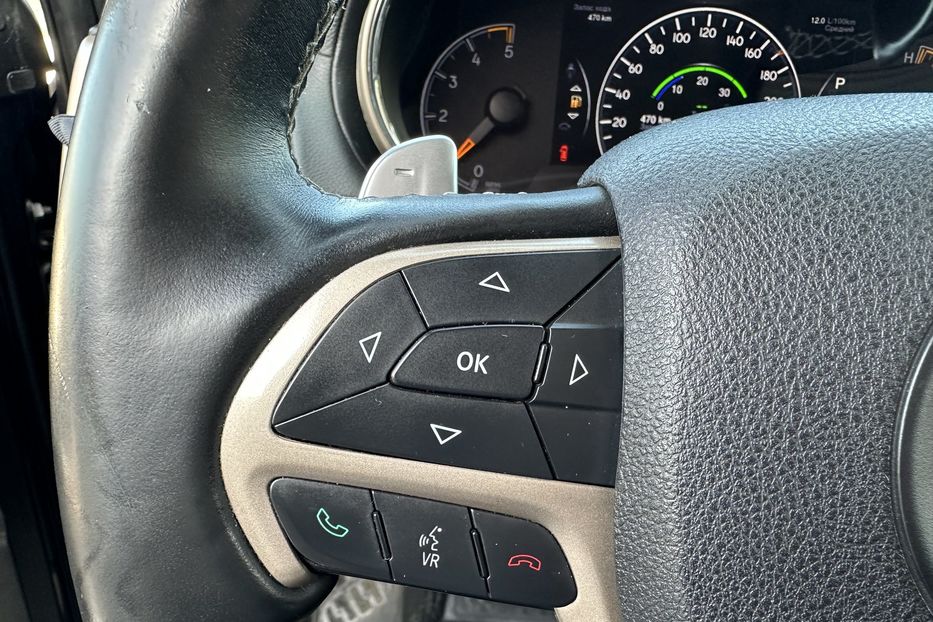 Продам Jeep Grand Cherokee 3.0 dissel Ovetland 2015 года в Киеве