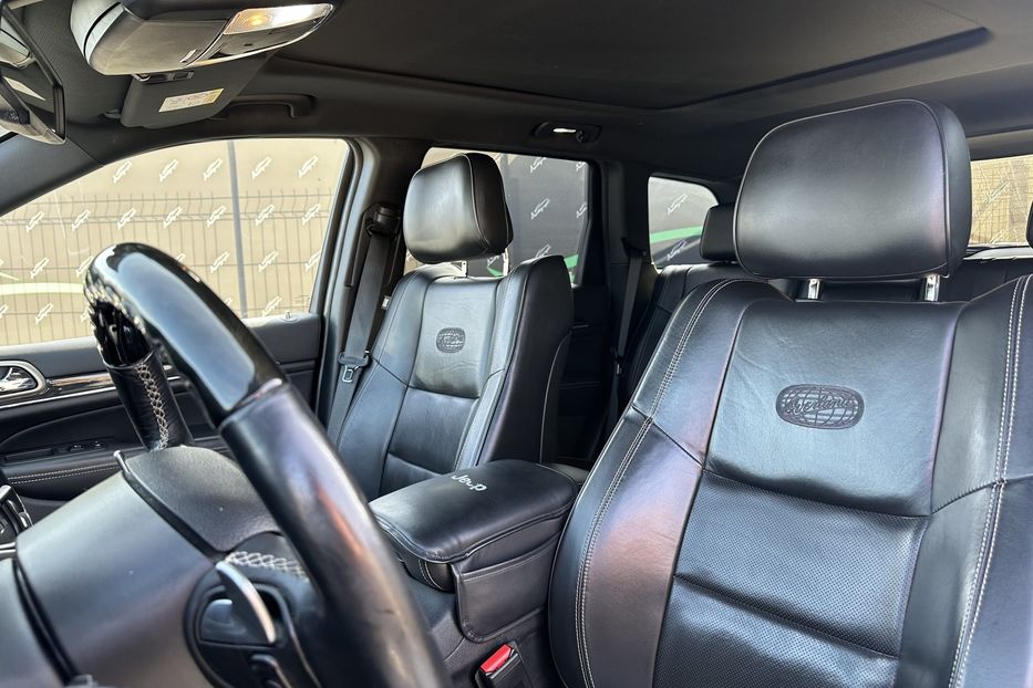 Продам Jeep Grand Cherokee 3.0 dissel Ovetland 2015 года в Киеве