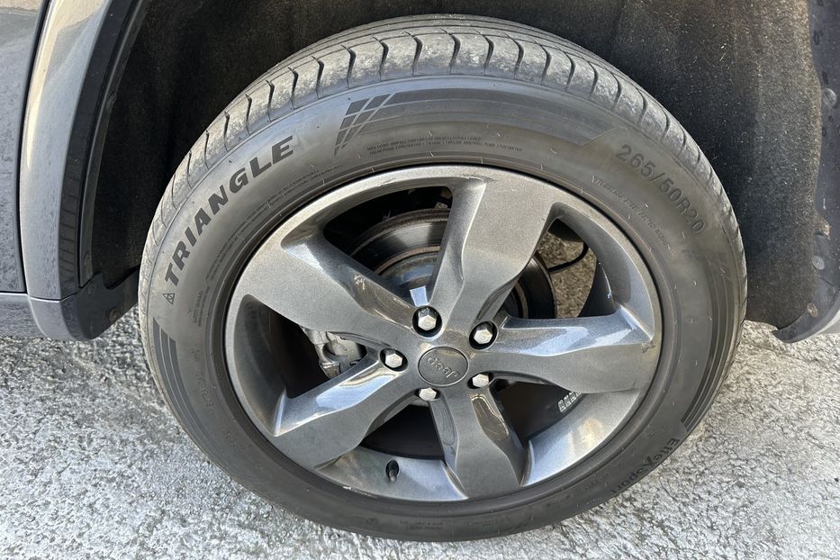 Продам Jeep Grand Cherokee 3.0 dissel Ovetland 2015 года в Киеве