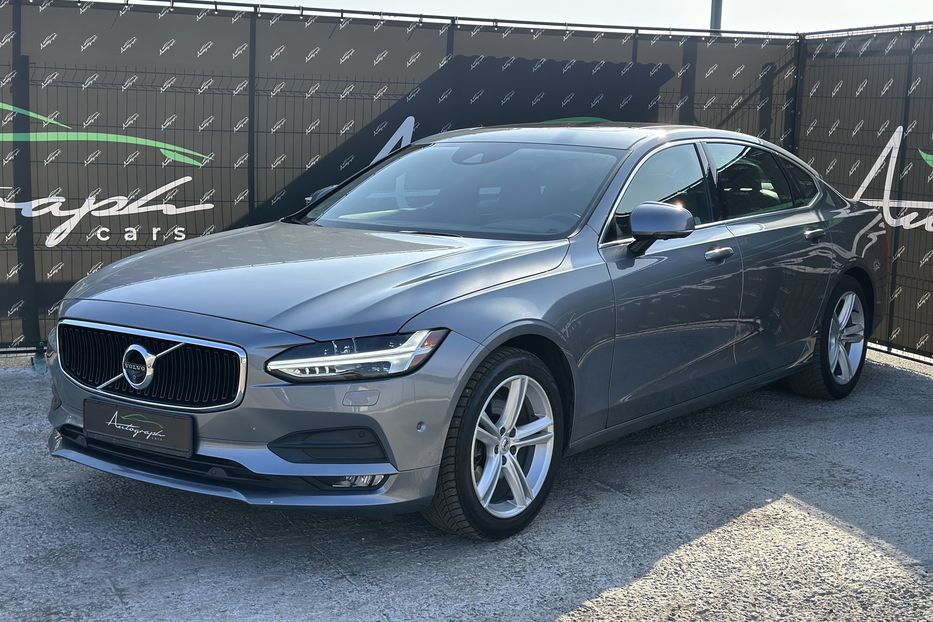 Продам Volvo S90 AWD Momentum 2017 года в Киеве