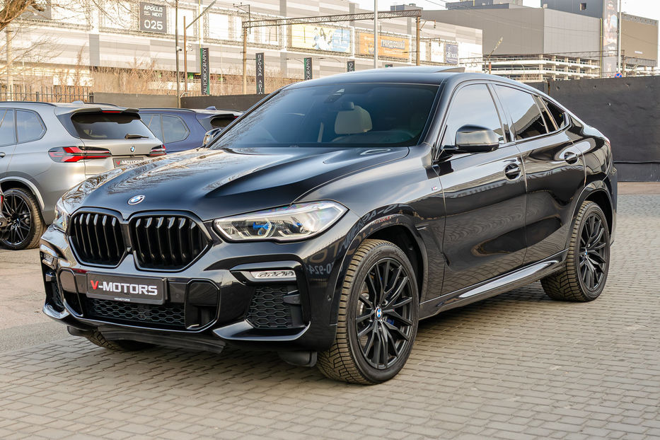 Продам BMW X6 M50d Xdrive 2020 года в Киеве
