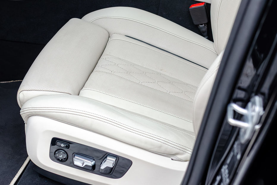 Продам BMW X6 M50d Xdrive 2020 года в Киеве