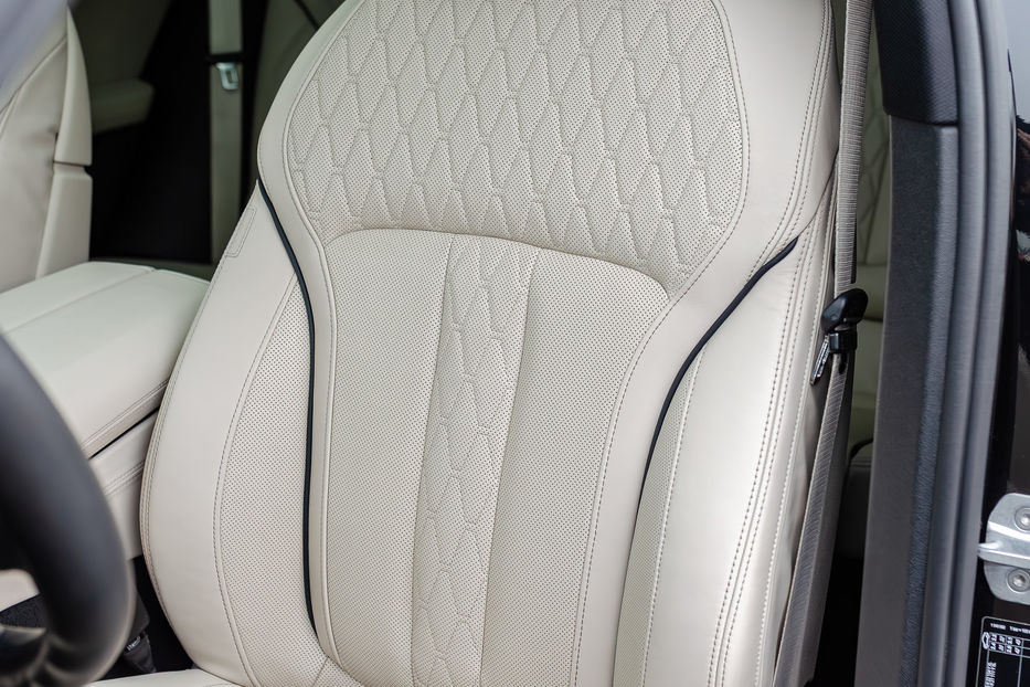 Продам BMW X6 M50d Xdrive 2020 года в Киеве