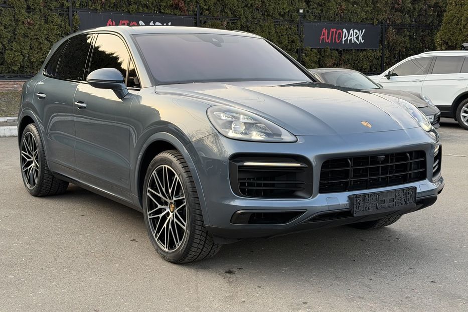 Продам Porsche Cayenne S 2019 года в Киеве