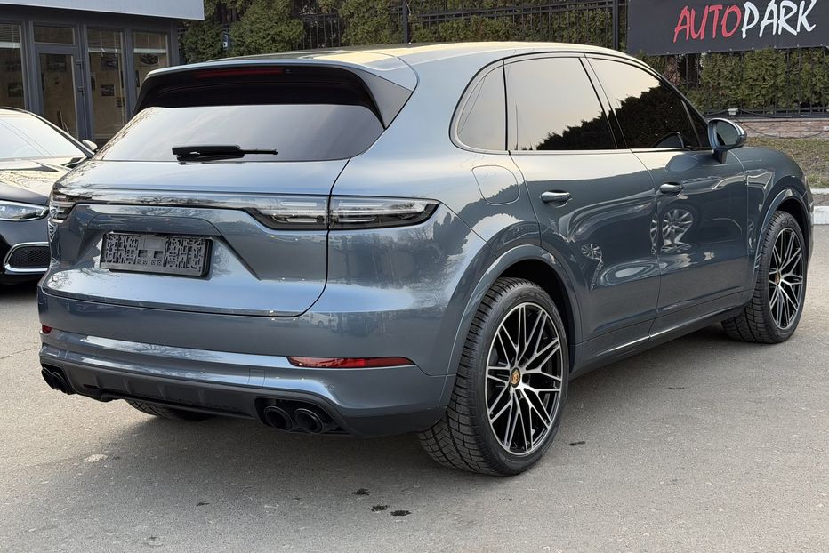 Продам Porsche Cayenne S 2019 года в Киеве