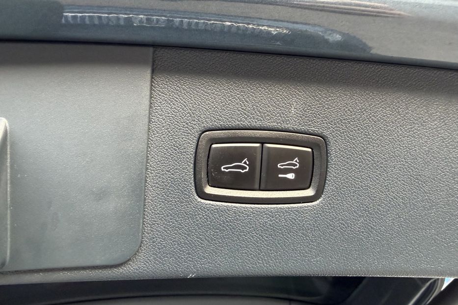 Продам Porsche Cayenne S 2019 года в Киеве