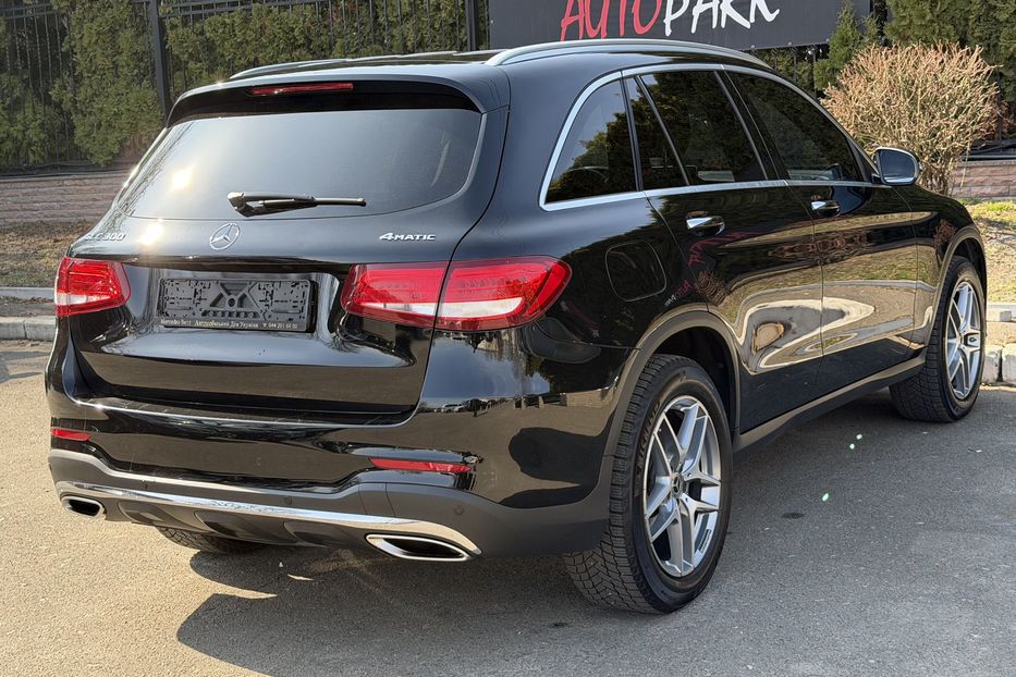 Продам Mercedes-Benz GLC-Class 300 4 Matic 2018 года в Киеве