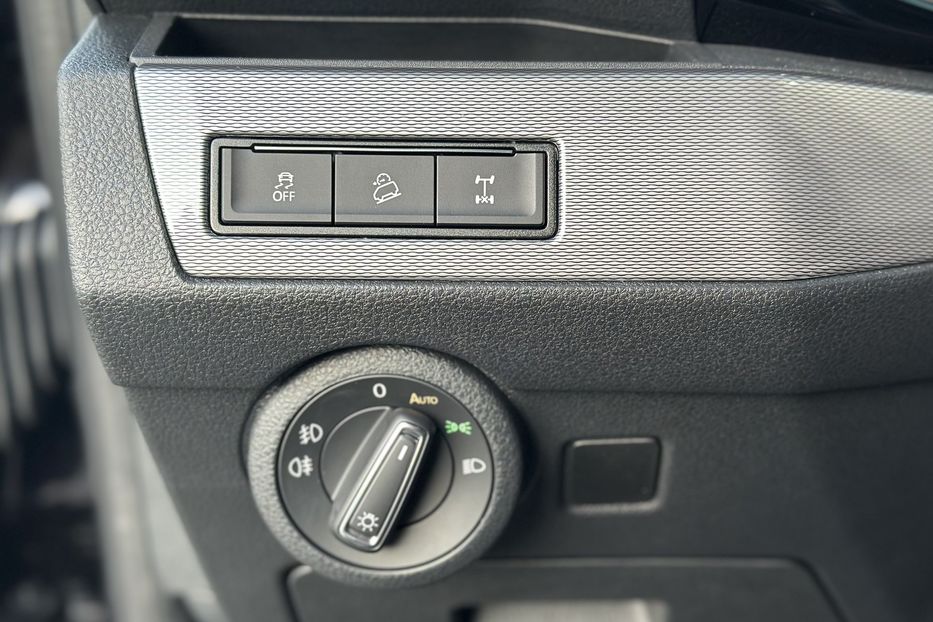 Продам Volkswagen Multivan 2024 года в Киеве