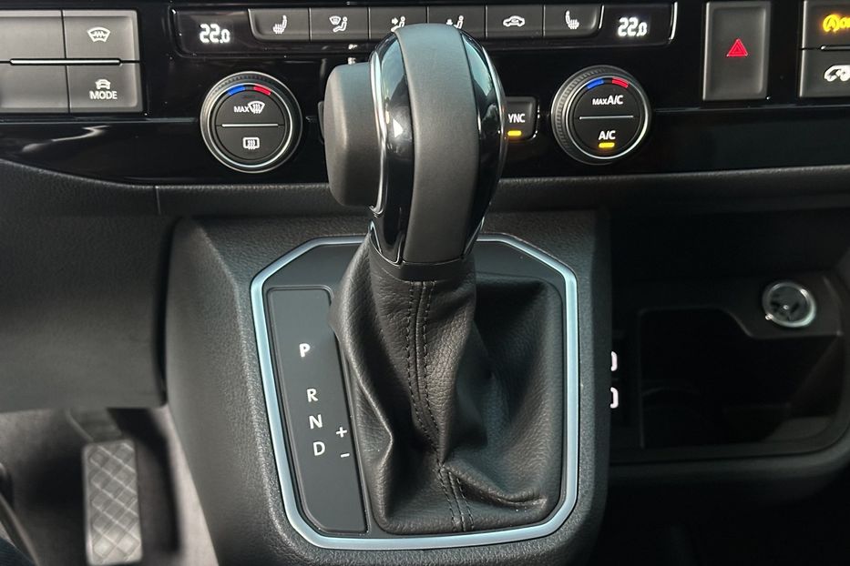 Продам Volkswagen Multivan 2024 года в Киеве