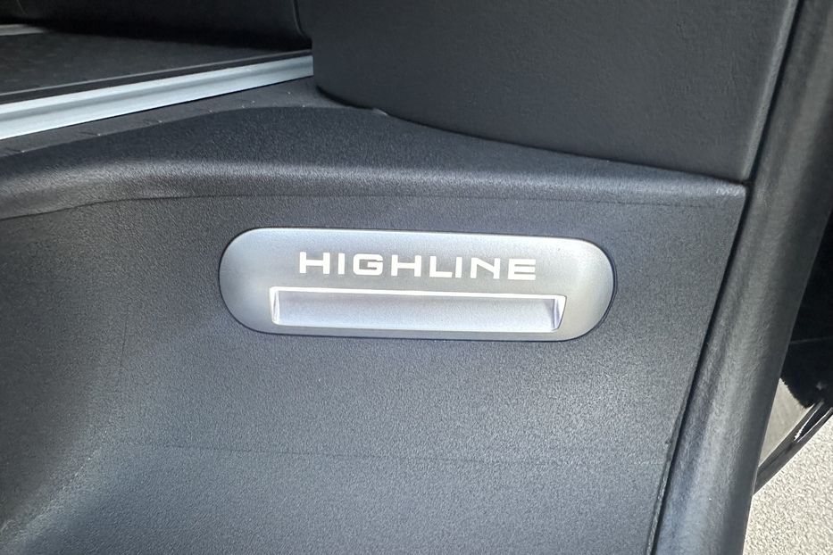 Продам Volkswagen Multivan 2024 года в Киеве