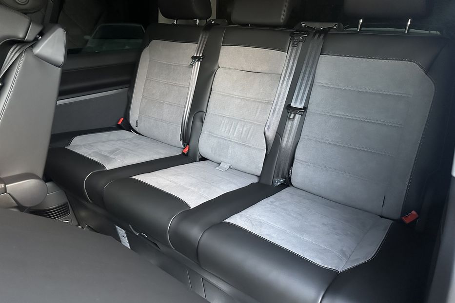 Продам Volkswagen Multivan 2024 года в Киеве