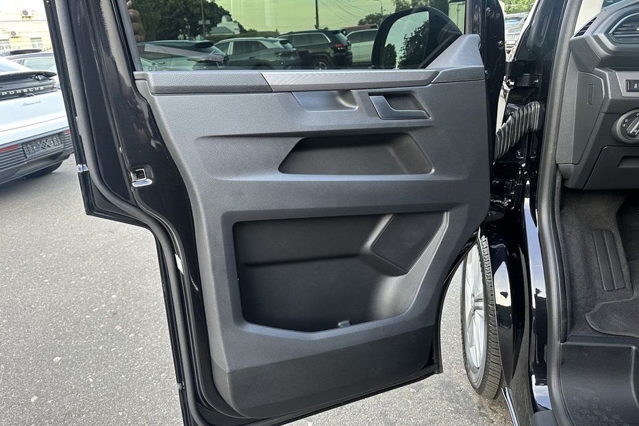 Продам Volkswagen Multivan 2024 года в Киеве