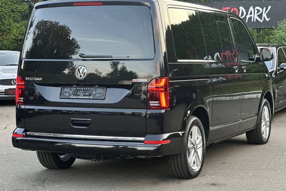 Продам Volkswagen Multivan 2024 года в Киеве
