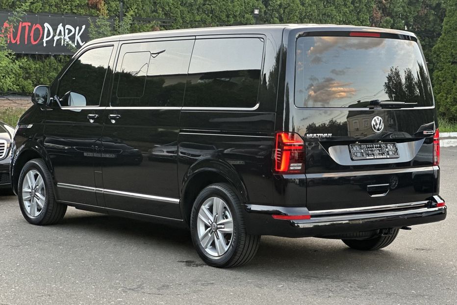 Продам Volkswagen Multivan 2024 года в Киеве