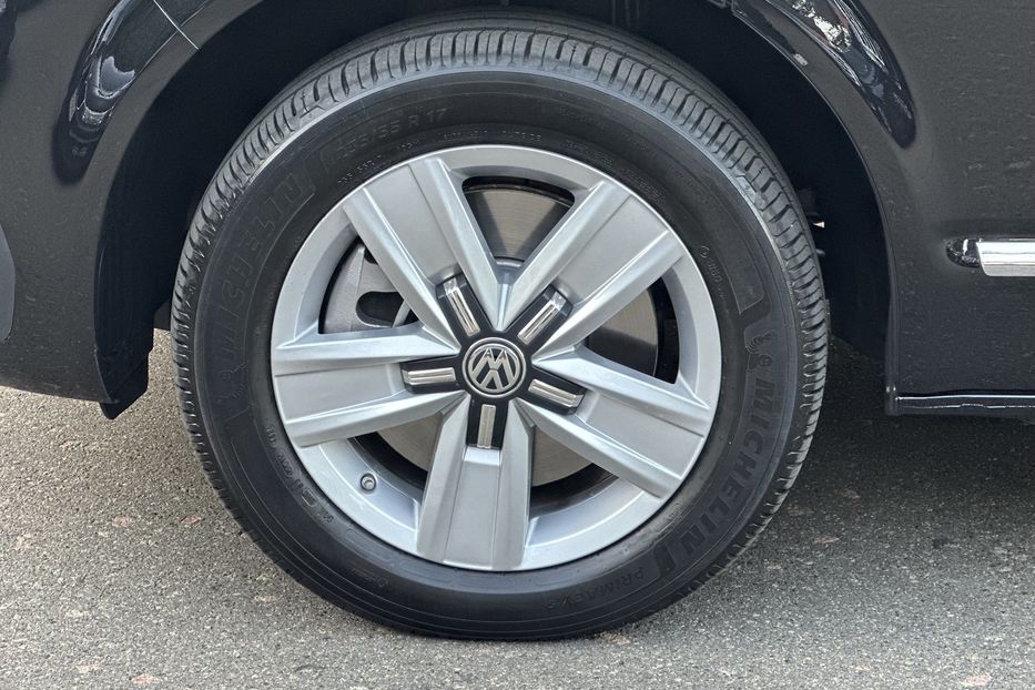 Продам Volkswagen Multivan 2024 года в Киеве