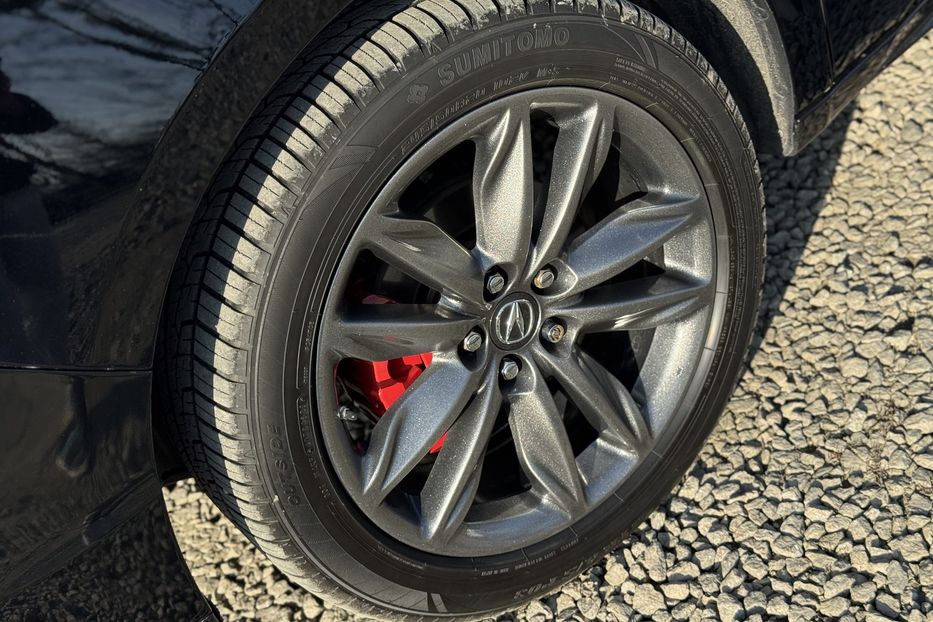 Продам Acura MDX (COMIS) SH+AWD  Aspec 7 місць  2018 года в г. Умань, Черкасская область