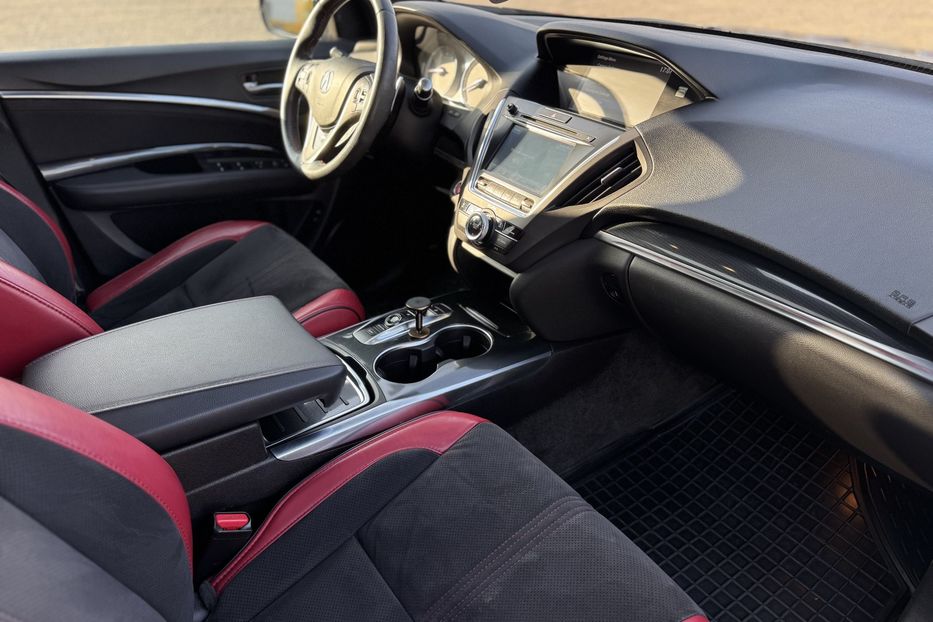 Продам Acura MDX (COMIS) SH+AWD  Aspec 7 місць  2018 года в г. Умань, Черкасская область