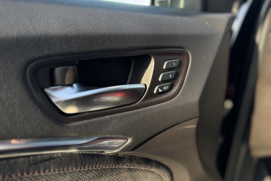 Продам Acura MDX (COMIS) SH+AWD  Aspec 7 місць  2018 года в г. Умань, Черкасская область