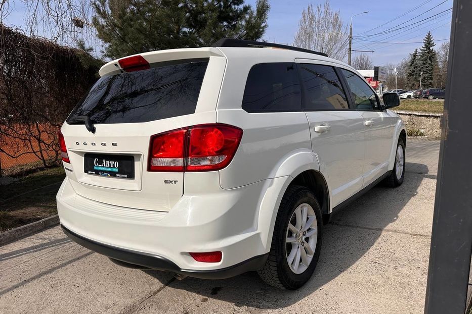 Продам Dodge Journey SXT 2015 года в Черновцах