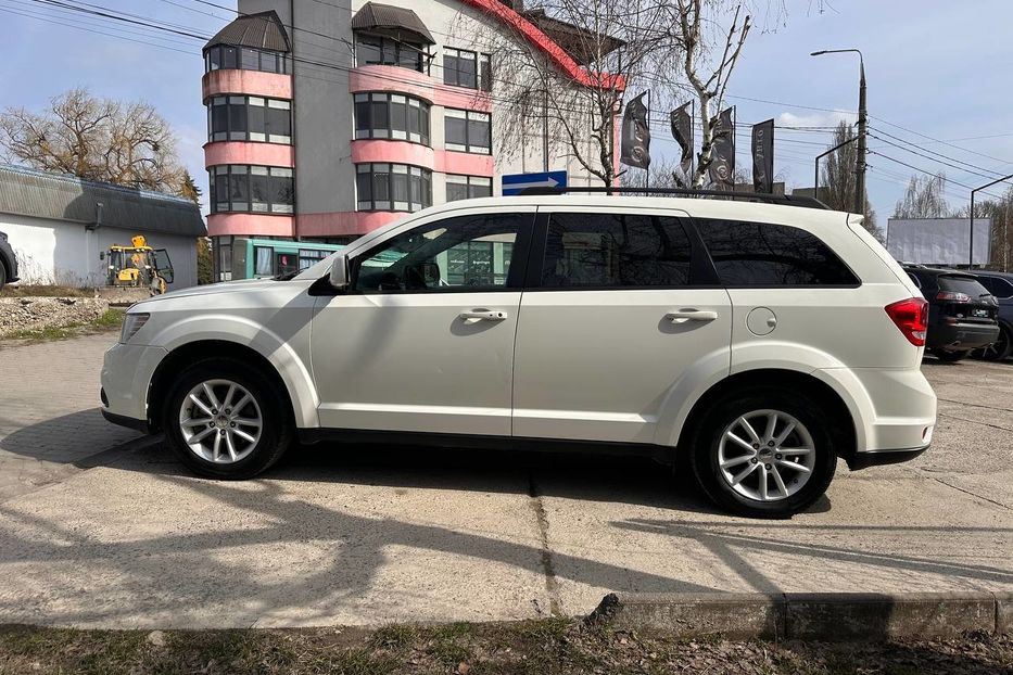 Продам Dodge Journey SXT 2015 года в Черновцах