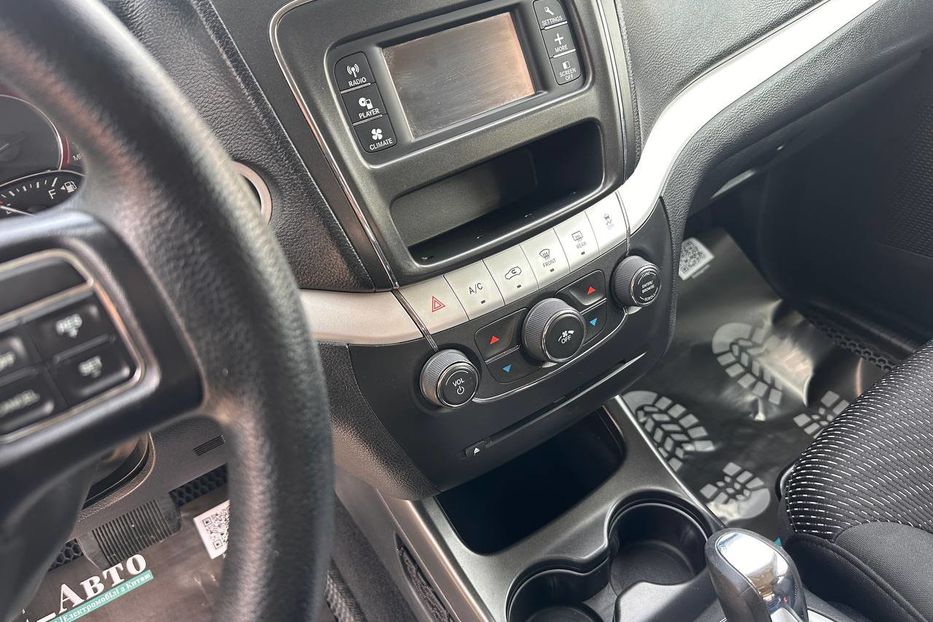 Продам Dodge Journey SXT 2015 года в Черновцах